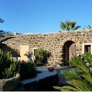 Appartamento Dammuso Favarelle Da Caty, Scauri (Sicily)